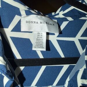 Donna Morgan Navy and White Geometric Print Dress